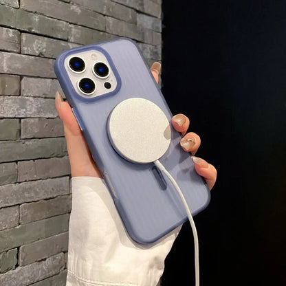 Coque iPhone à Rayures Mat Magsafe – Antichoc et Compatible Charge Magnétique iPhone 12 à 16 Pro Max